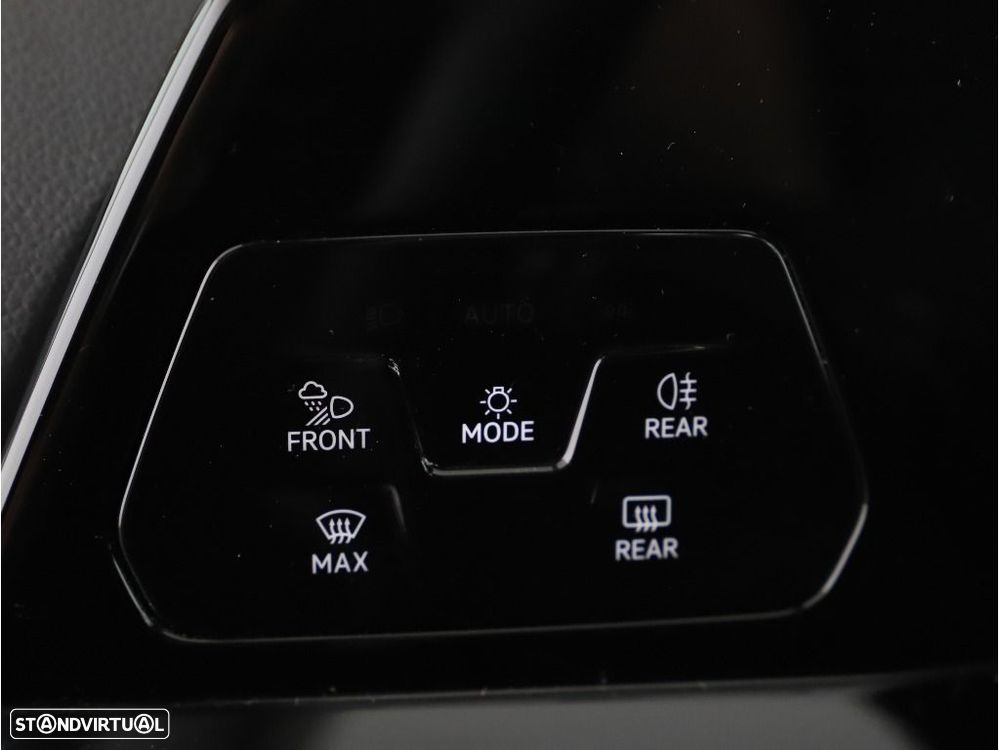 VW Golf Variant 1.5 eTSI Style DSG - 28