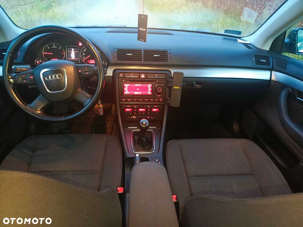 Audi A4 Avant - 2
