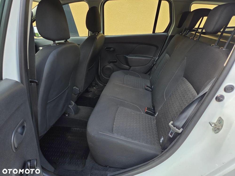 Dacia Logan dCi 90 Prestige - 19
