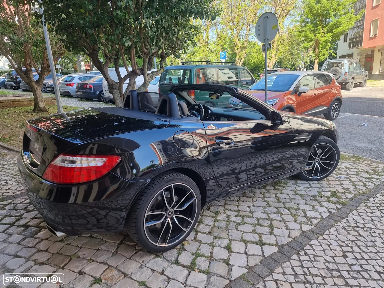 Mercedes-Benz SLK 200 (BlueEFFICIENCY) 7G-TRONIC - 4