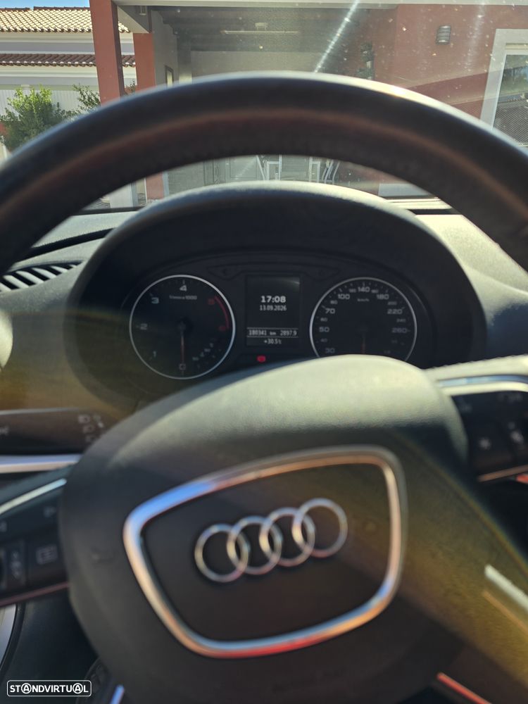 Audi A3 Sportback 1.6 TDI Sport S tronic - 7