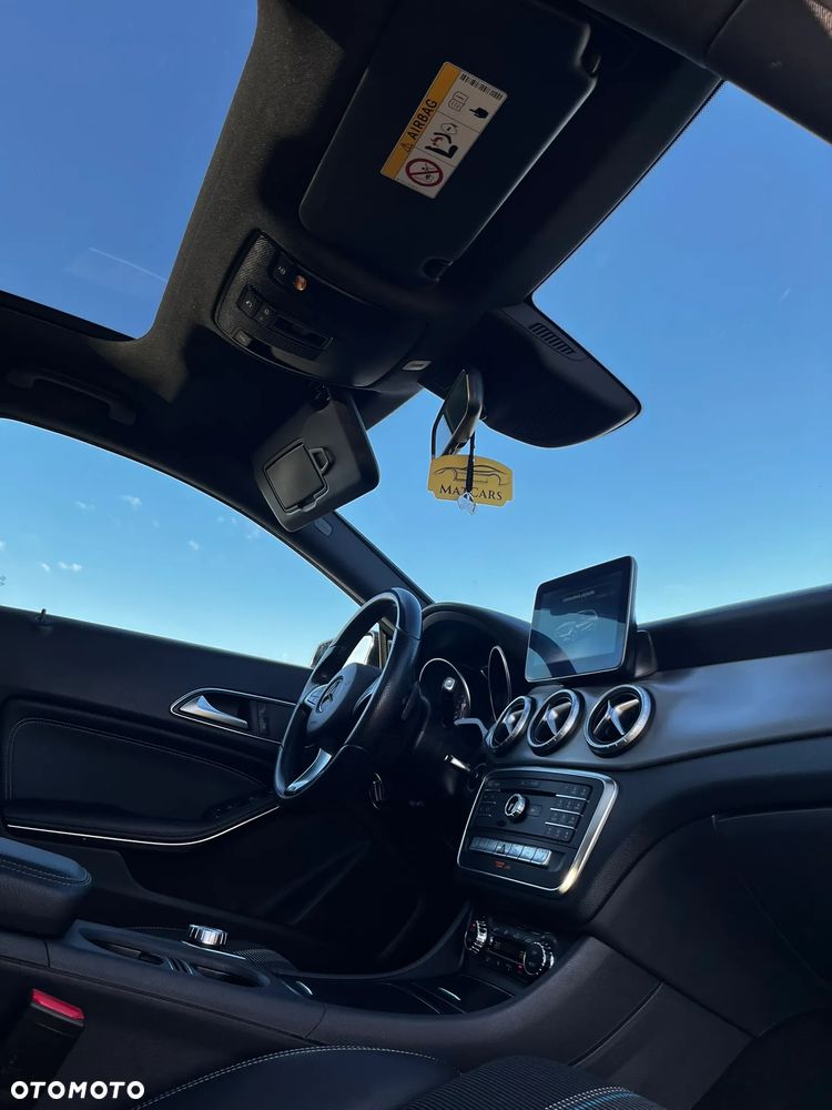 Mercedes-Benz CLA - 25