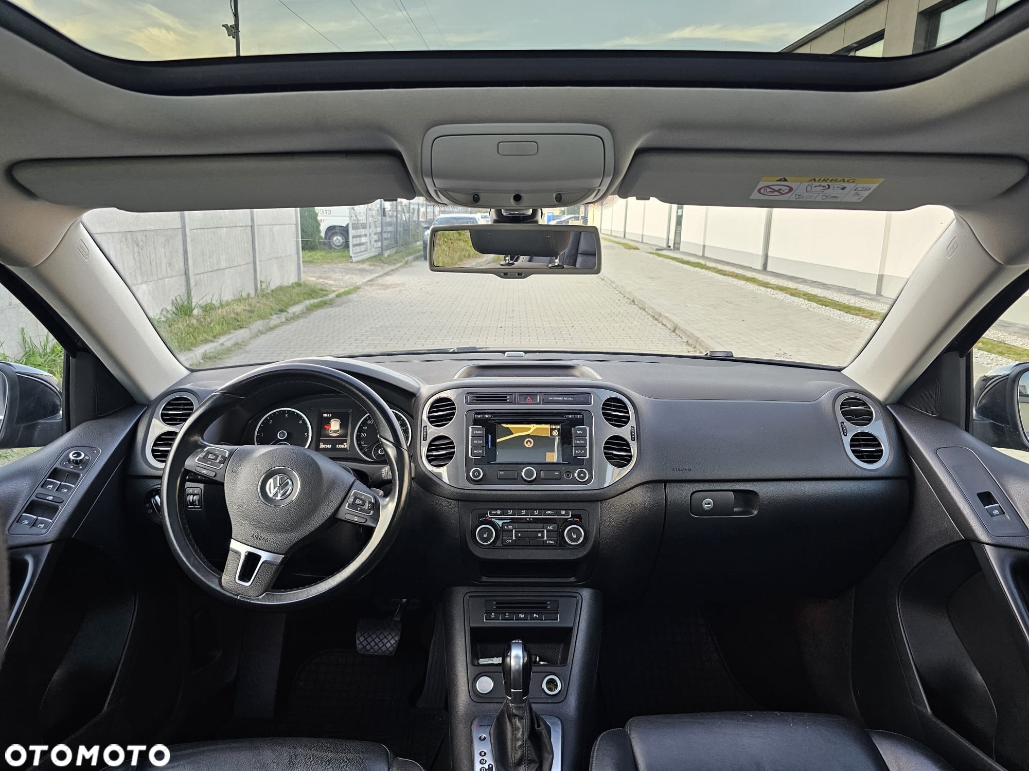 Volkswagen Tiguan 2.0 TDI 4Mot Sport&Style DSG - 24