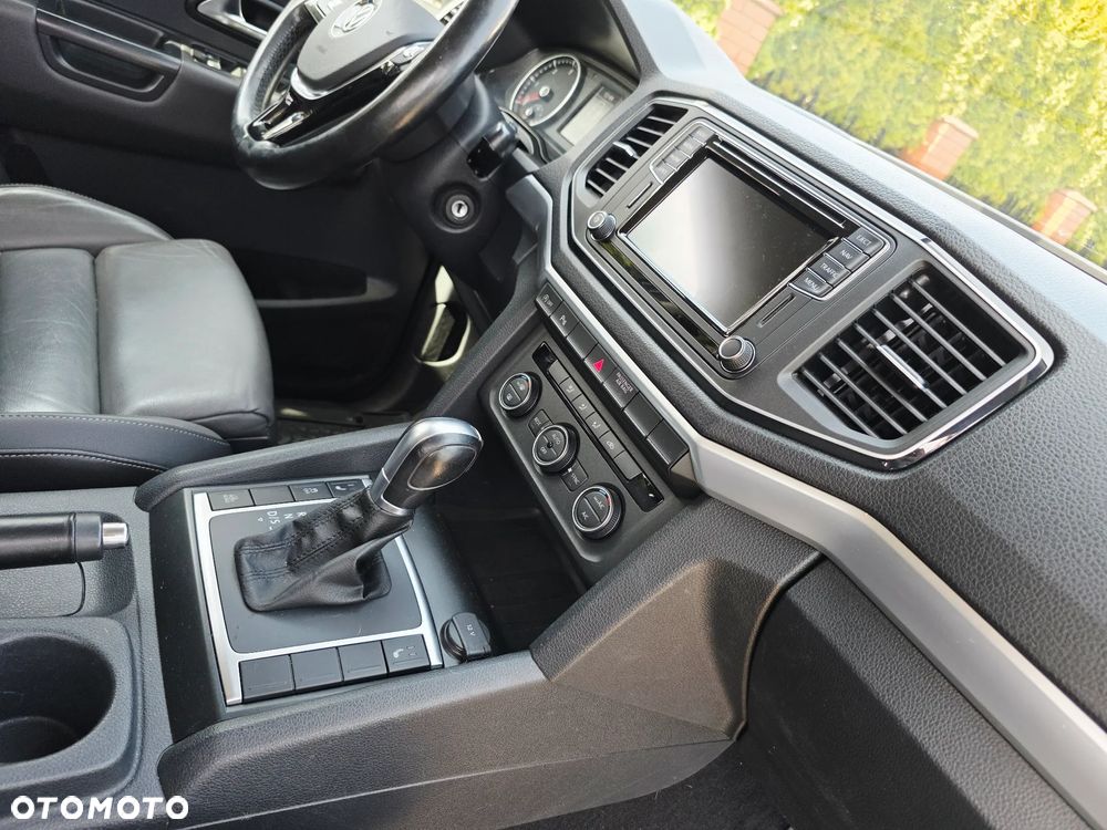 Volkswagen Amarok 3.0 TDI Autm Highline - 18