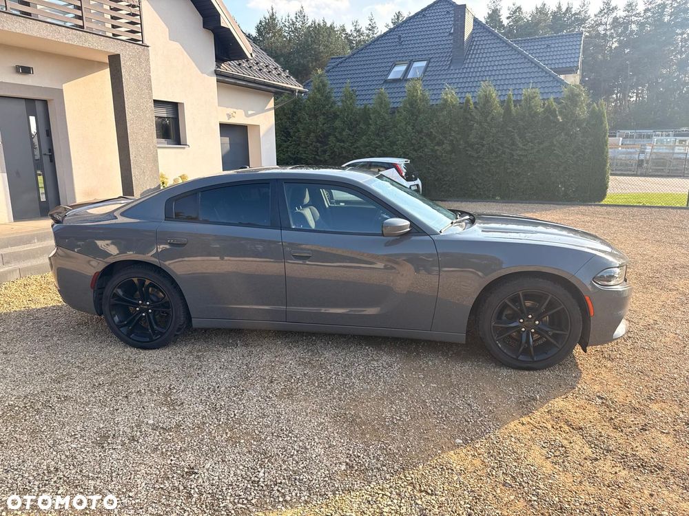 Dodge Charger - 6