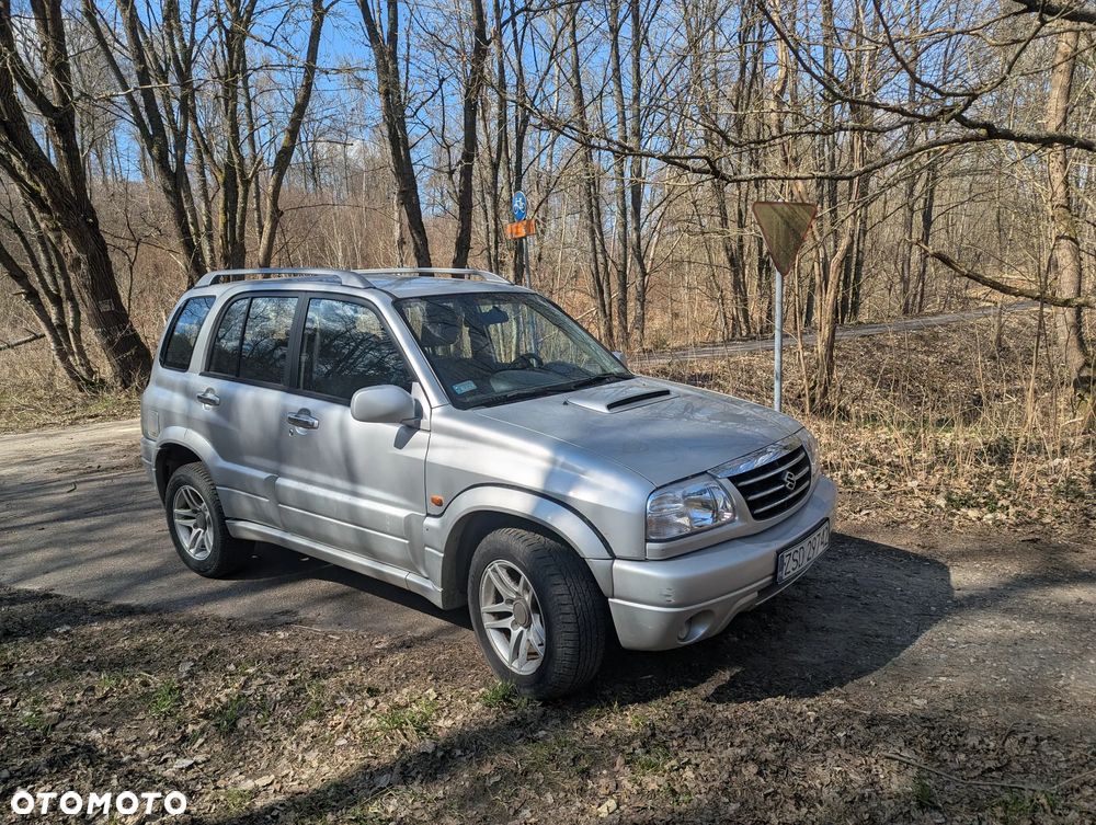 Suzuki Grand Vitara 2.0 HDi - 10