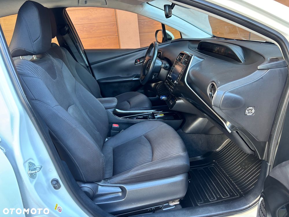 Toyota Prius 1.8 Hybrid Prestige - 25