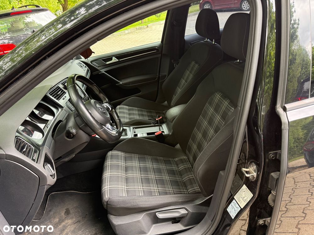 Volkswagen Golf GTD BlueMotion Technology - 17