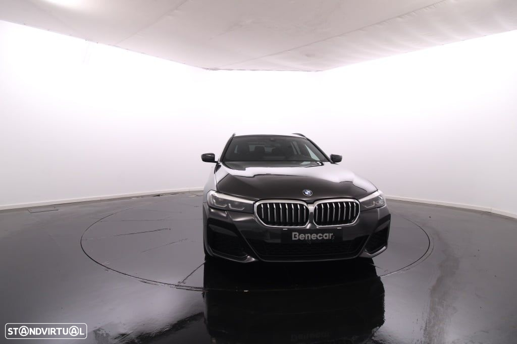 BMW 520 - 12