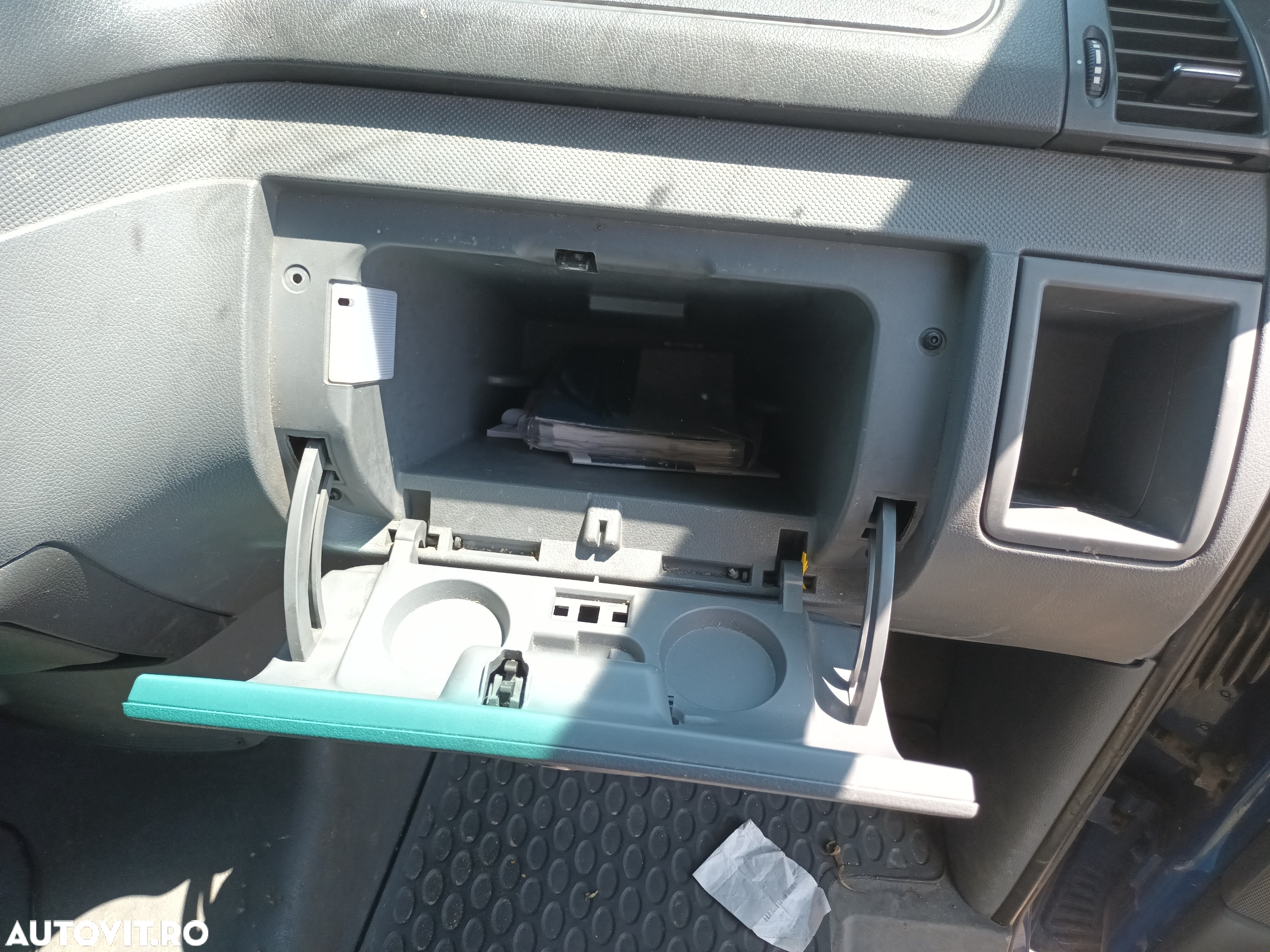 Dezmembrari  Mercedes-Benz VITO / VIANO (W639)  2003  > 2014 115 CDI - 24