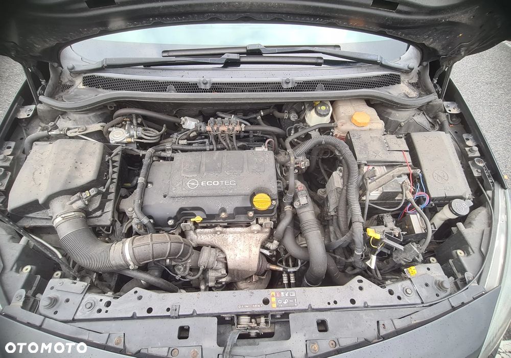Opel Astra 1.4 Turbo Sports Tourer Automatik - 8