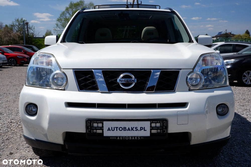 Nissan X-Trail 2.0 dCi 4x4 DPF Automatik Platinum - 1