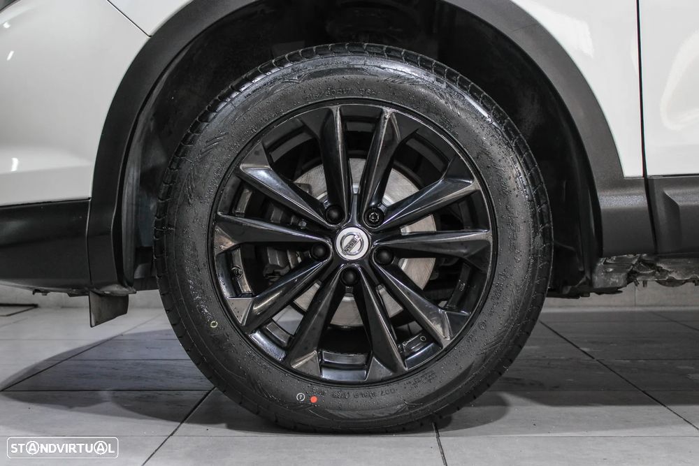 Nissan Qashqai 1.5 dCi TEKNA+ - 6