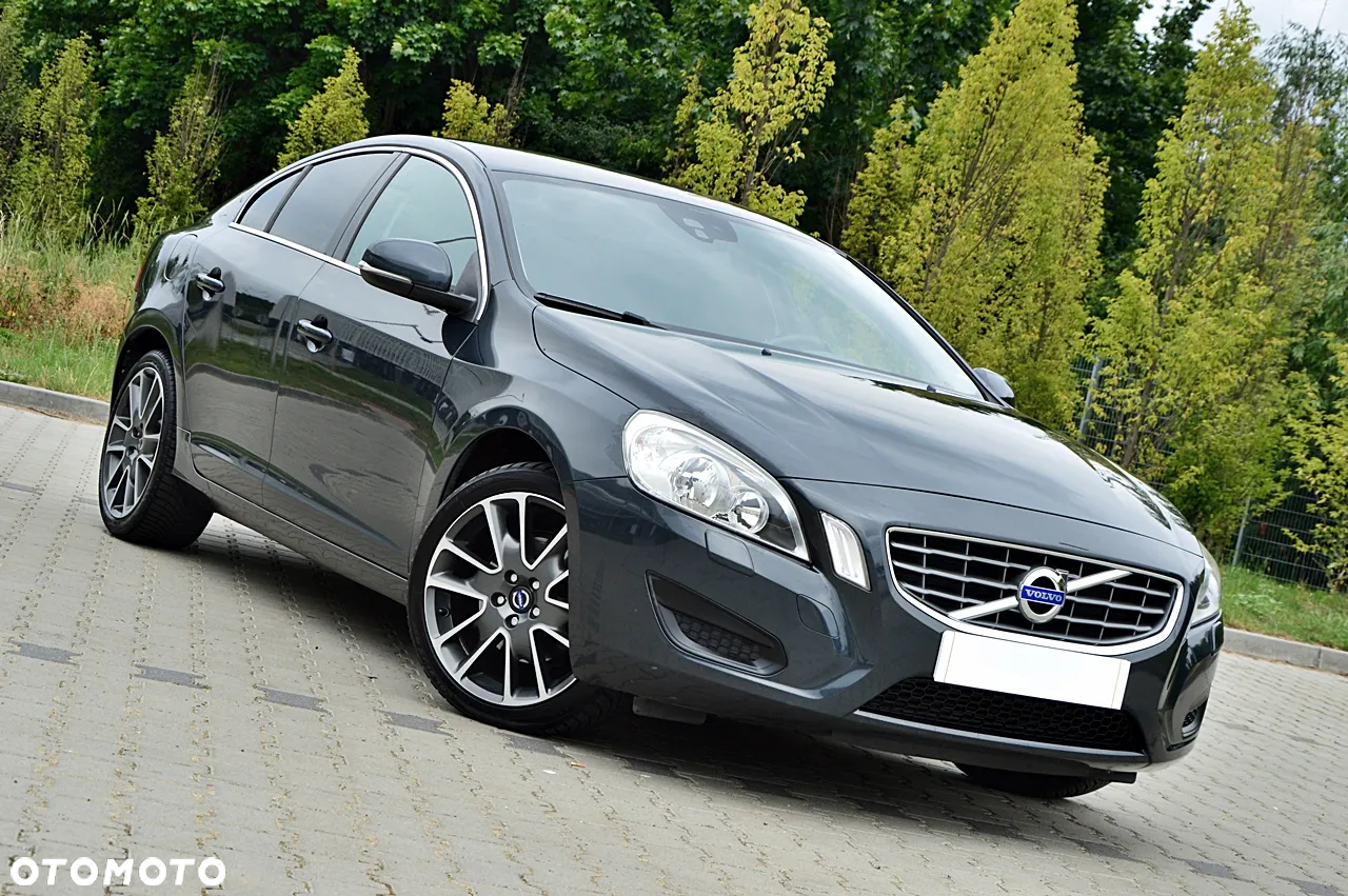 Volvo S60 D3 Momentum - 3