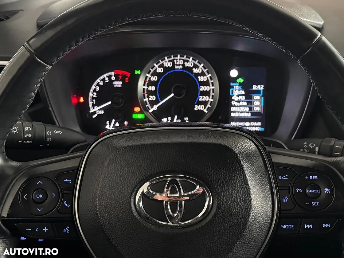Toyota Corolla 2.0 Hybrid Touring Sports Team Deutschland - 11