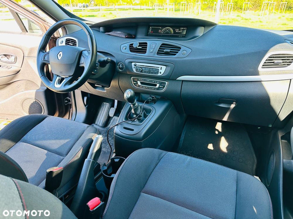 Renault Scenic 1.6 16V 110 LIMITED - 18