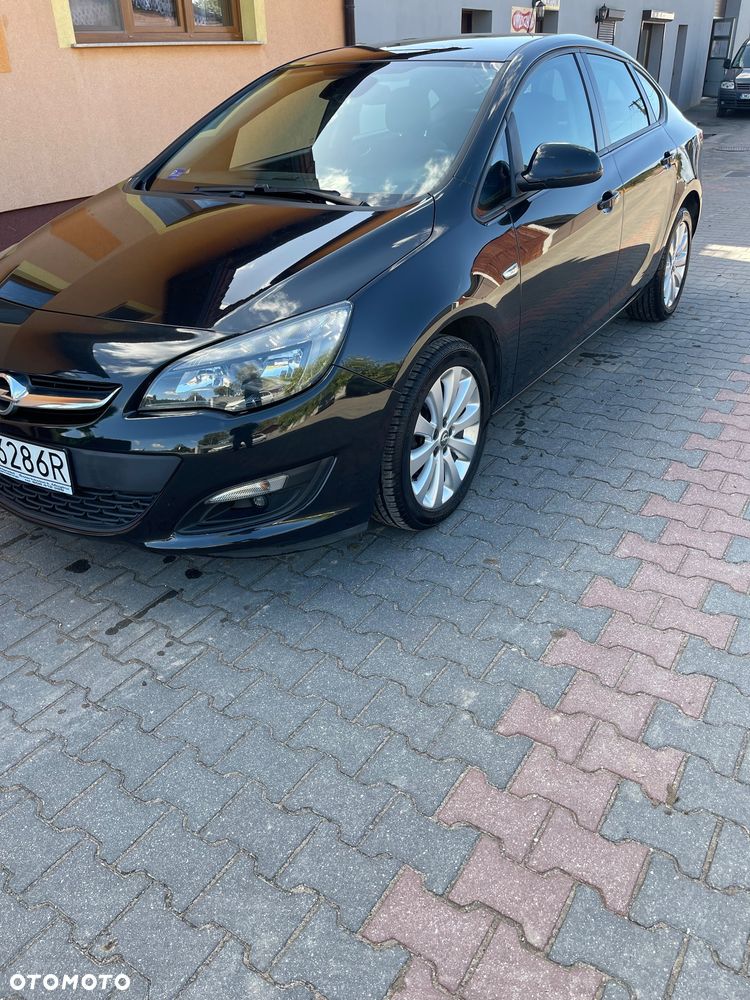 Opel Astra 1.6 Active EU6 - 8