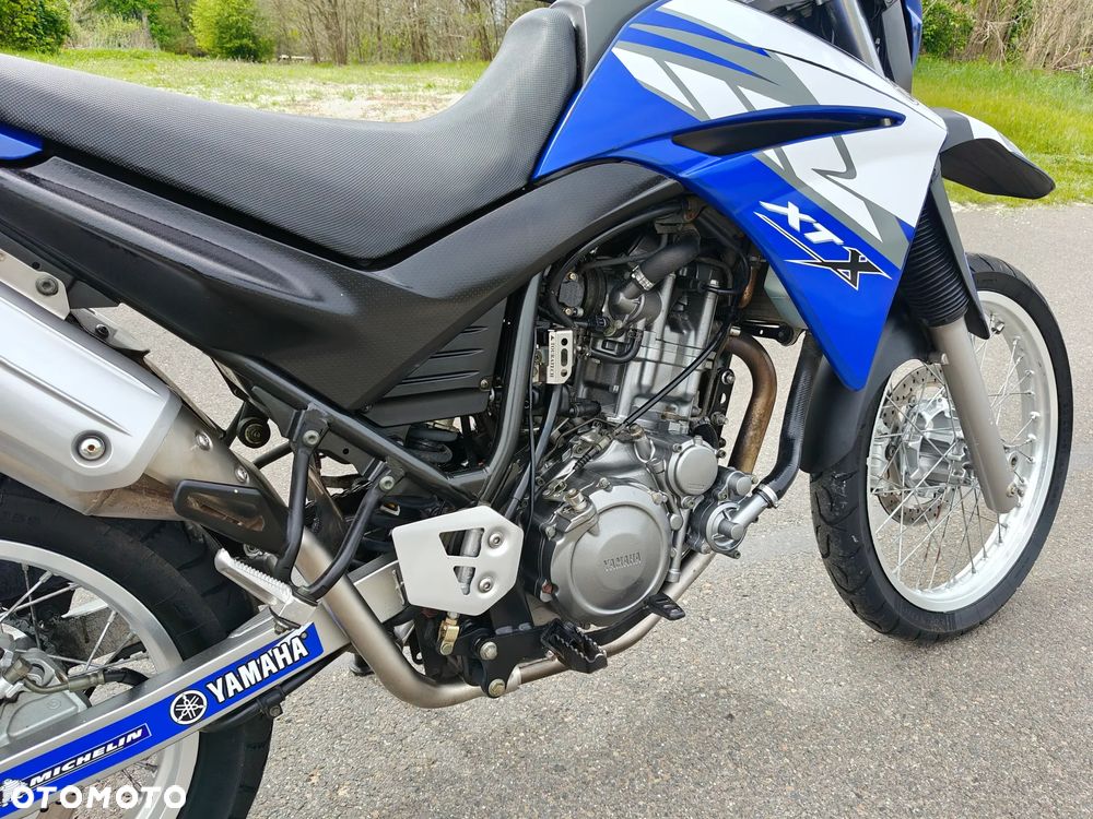 Yamaha XT - 12