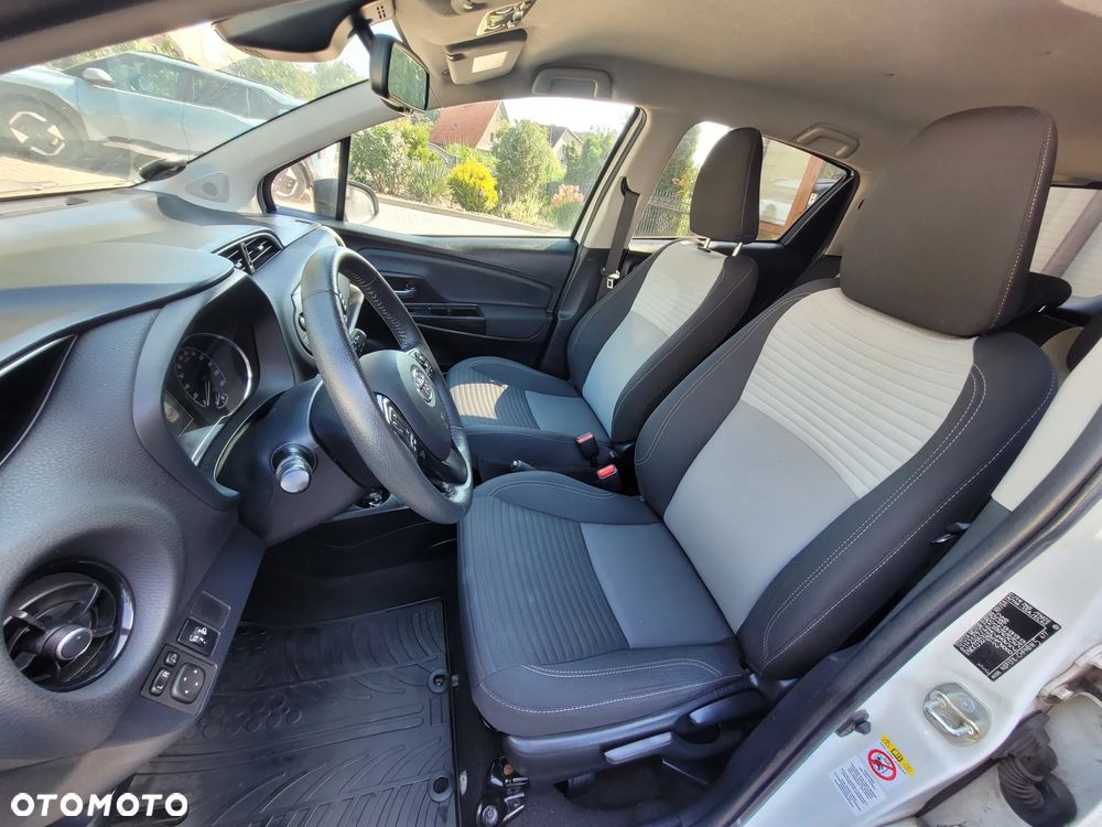 Toyota Yaris - 9