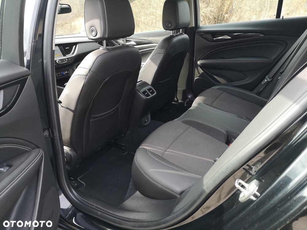 Opel Insignia 2.0 CDTI Exclusive S&S - 9