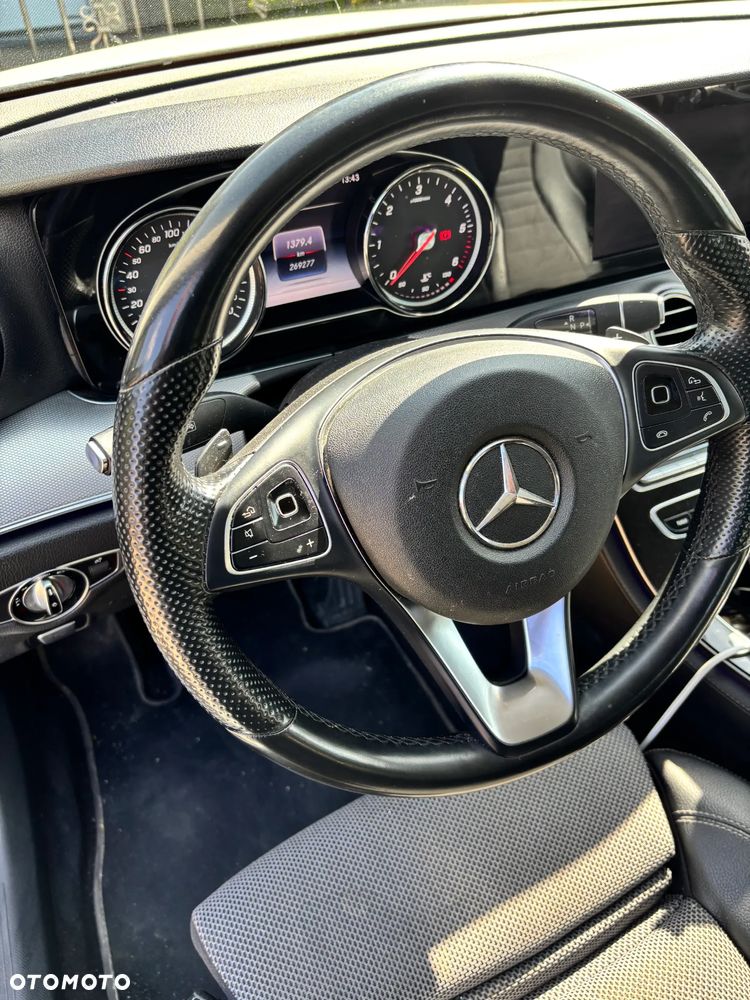 Mercedes-Benz Klasa E 220 d 9G-TRONIC - 7