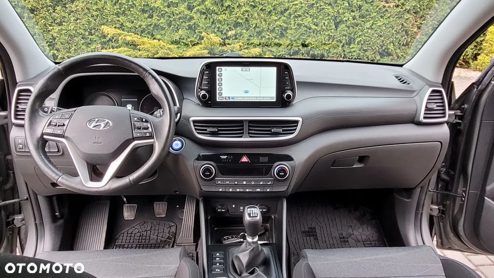 Hyundai Tucson 1.6 GDi 2WD Trend - 24