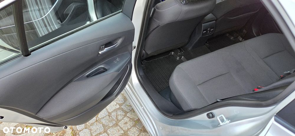 Toyota Corolla 1.8 Hybrid Comfort - 15