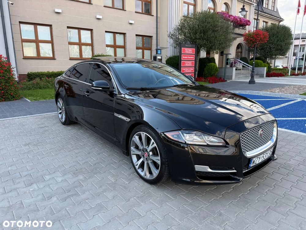 Jaguar XJ 3.0 T Portfolio - 6