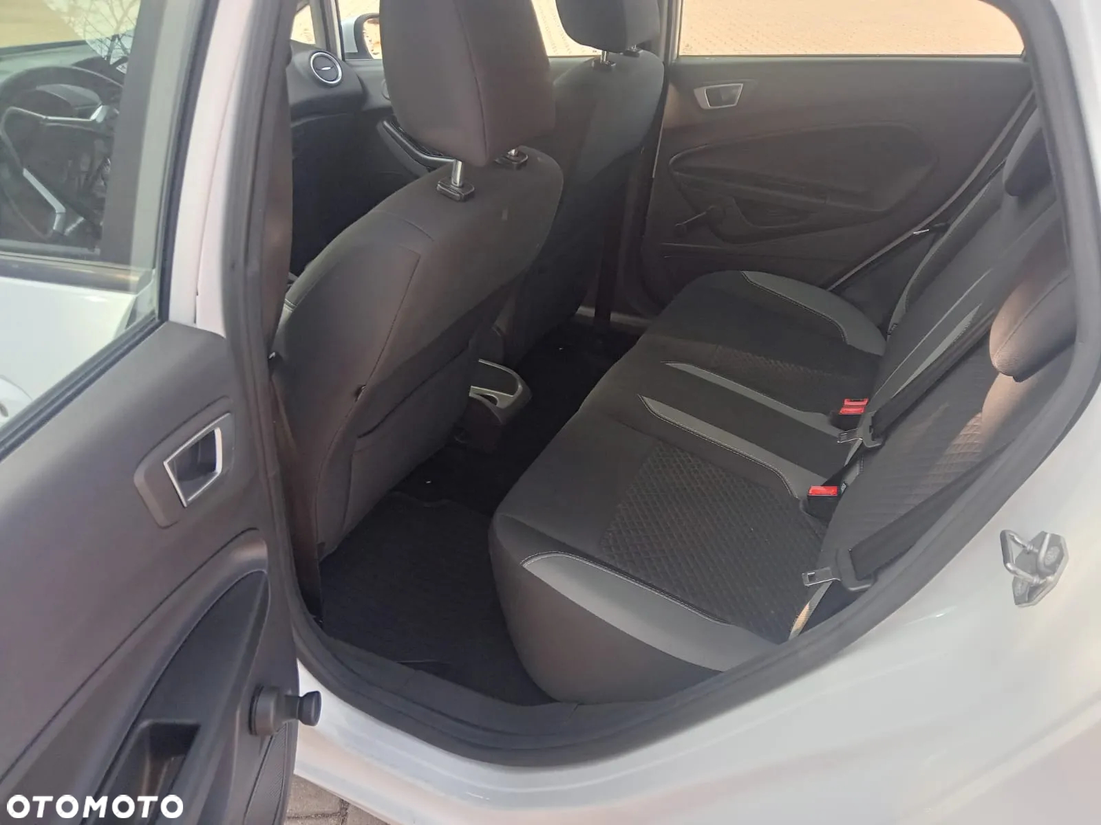 Ford Fiesta 1.0 EcoBoost Gold X - 2