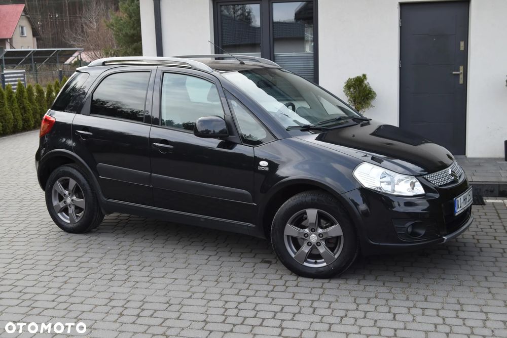 Suzuki SX4 2.0 DDiS Premium 4WD - 4