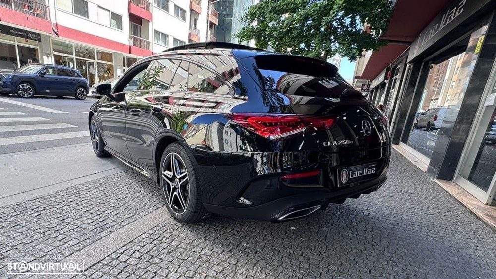 Mercedes-Benz CLA 250 e Shooting Brake AMG Line - 19