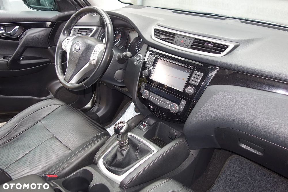 Nissan Qashqai 1.6 DIG-T Tekna - 4