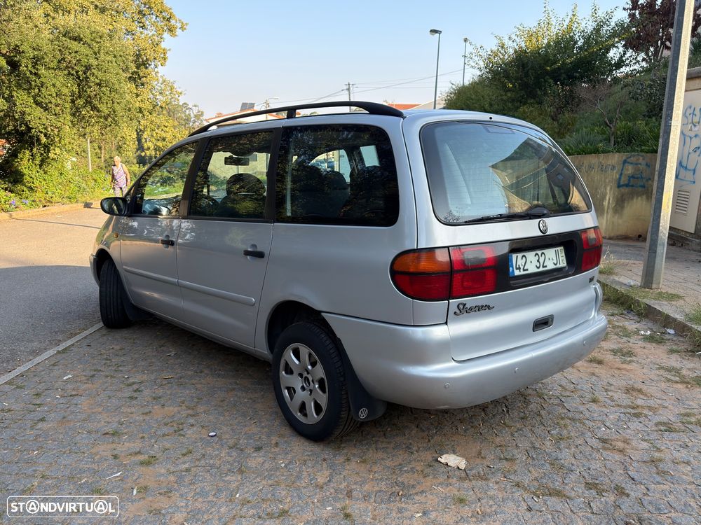 VW Sharan 1.9 TDi Trendline 7L - 5