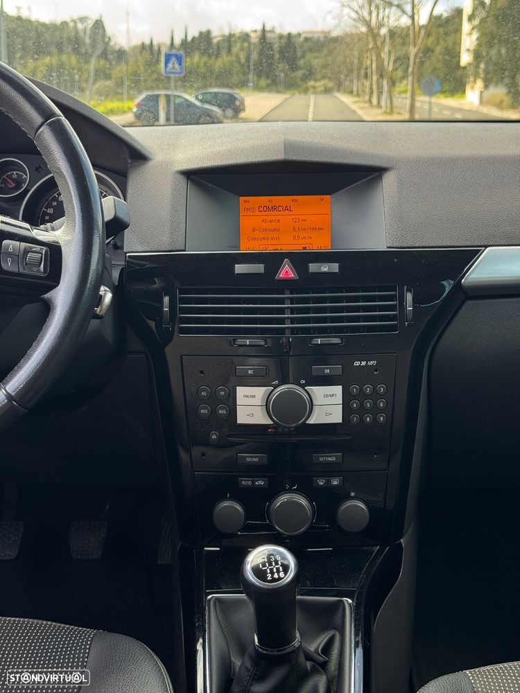 Opel Astra 1.7 CDTI Edition - 11