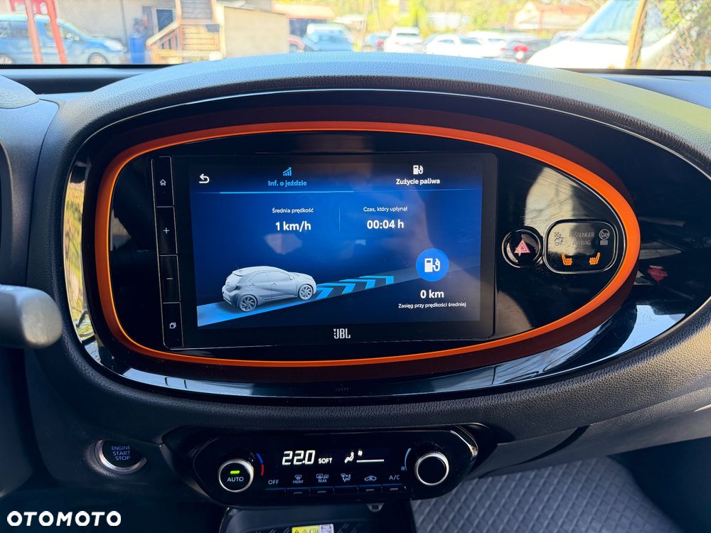 Toyota Aygo X 1.0 VVT-i JBL CVT - 31