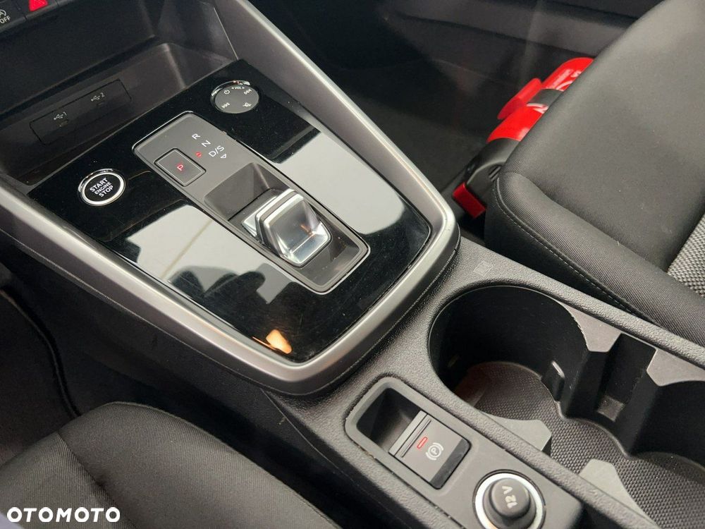 Audi A3 Sportback 35 TFSI mHEV S tronic - 18