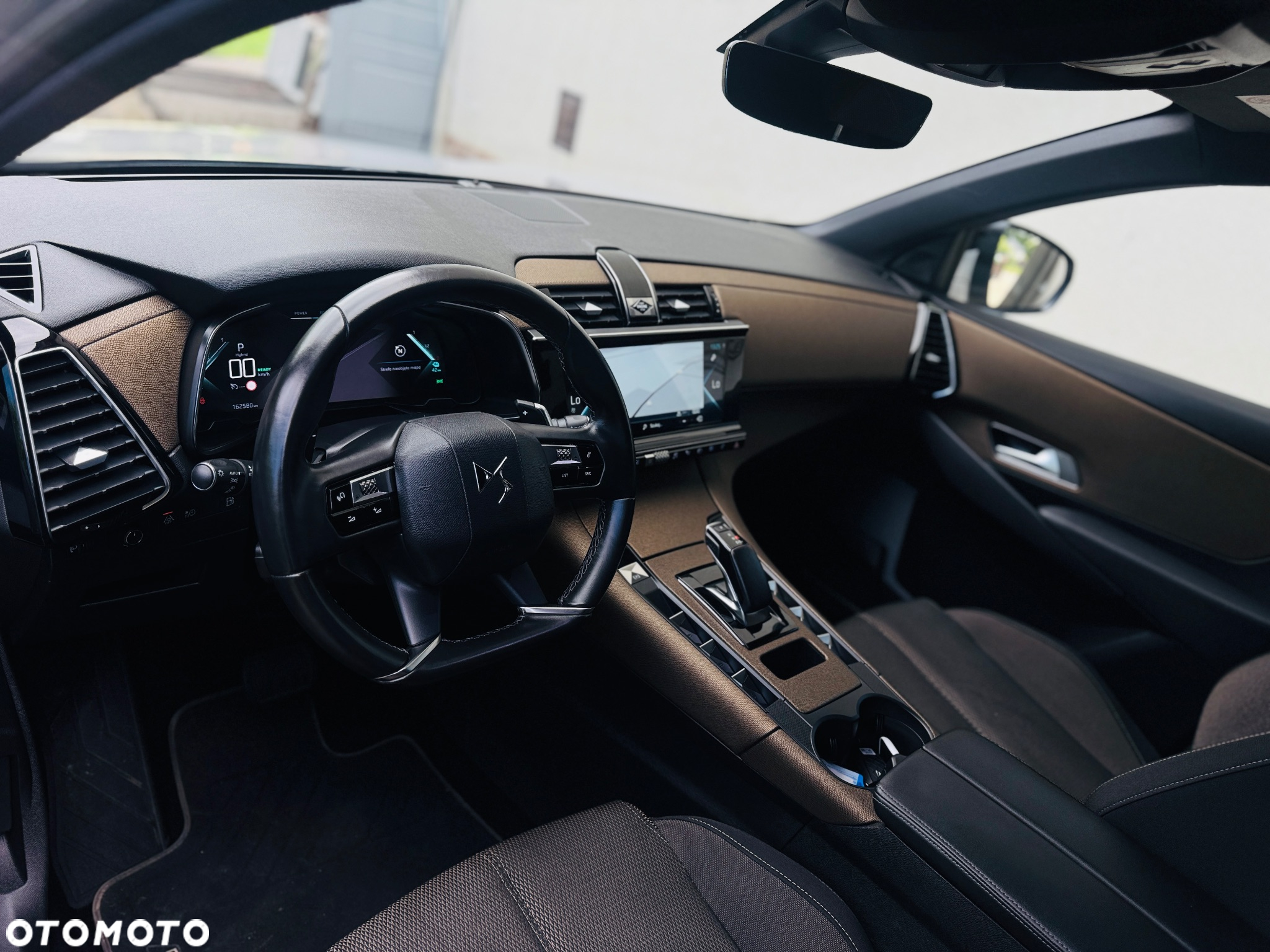 DS Automobiles DS 7 Crossback 1.6 E-Tense Bastille + - 21