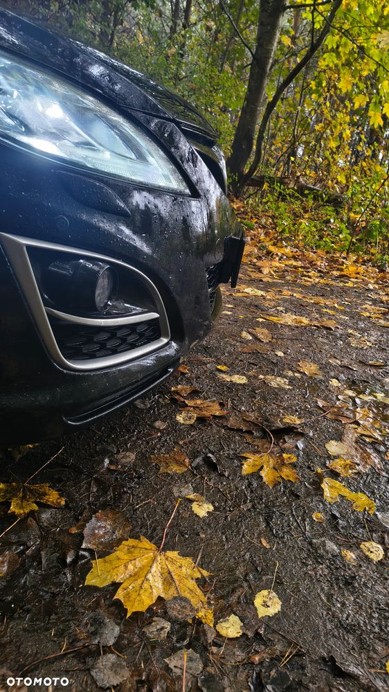 Mazda 6 2.2 CD Exclusive + - 11