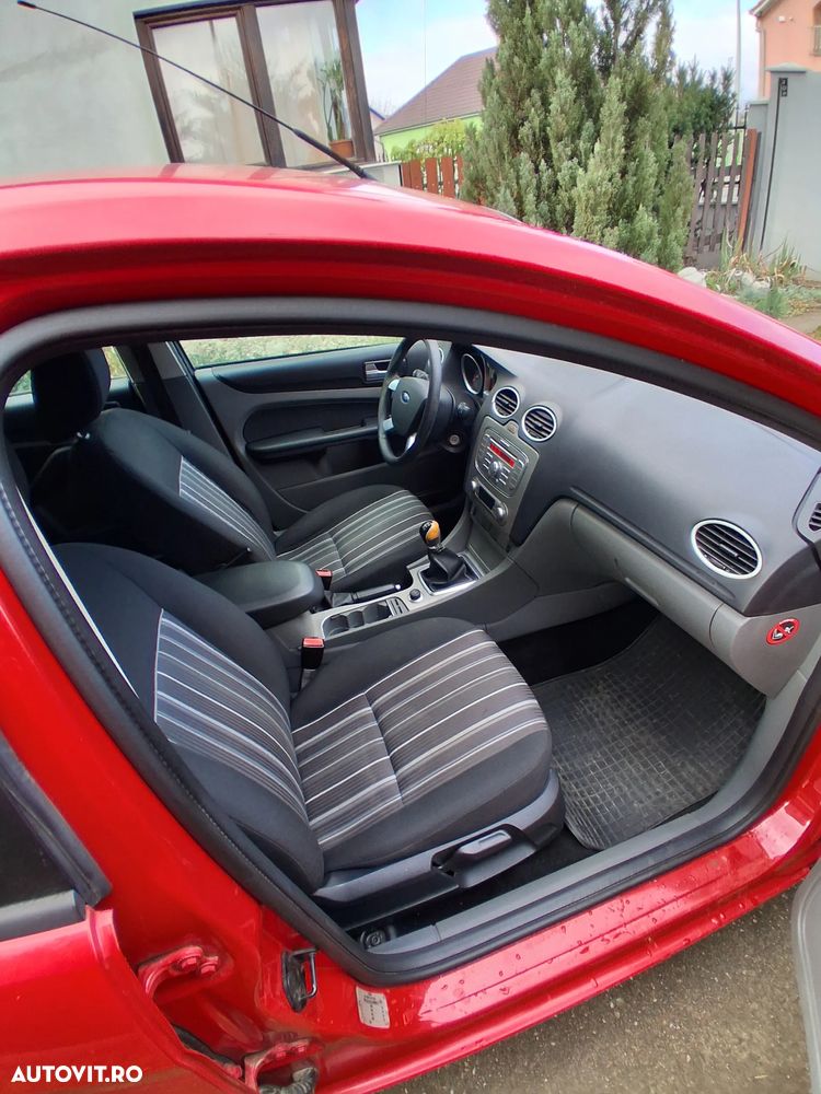 Ford Focus 1.6 TDCi DPF Concept - 4