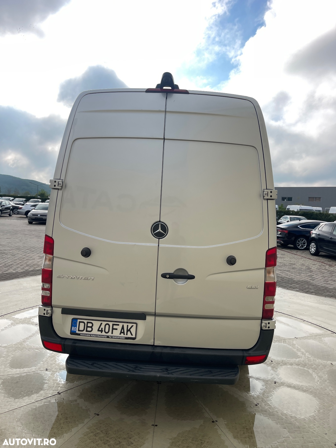 Mercedes-Benz Sprinter 316CDI  AUTOMAT MEDIU  2CULISANTE - 12