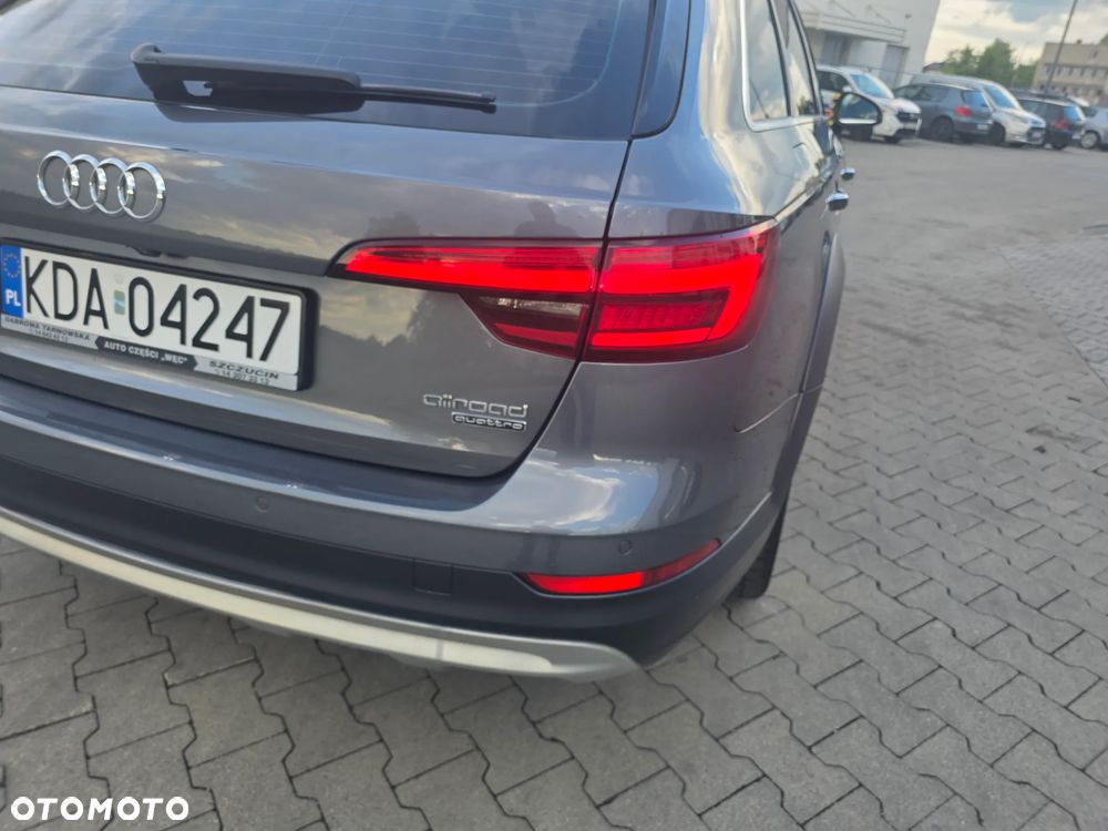 Audi A4 Allroad - 11