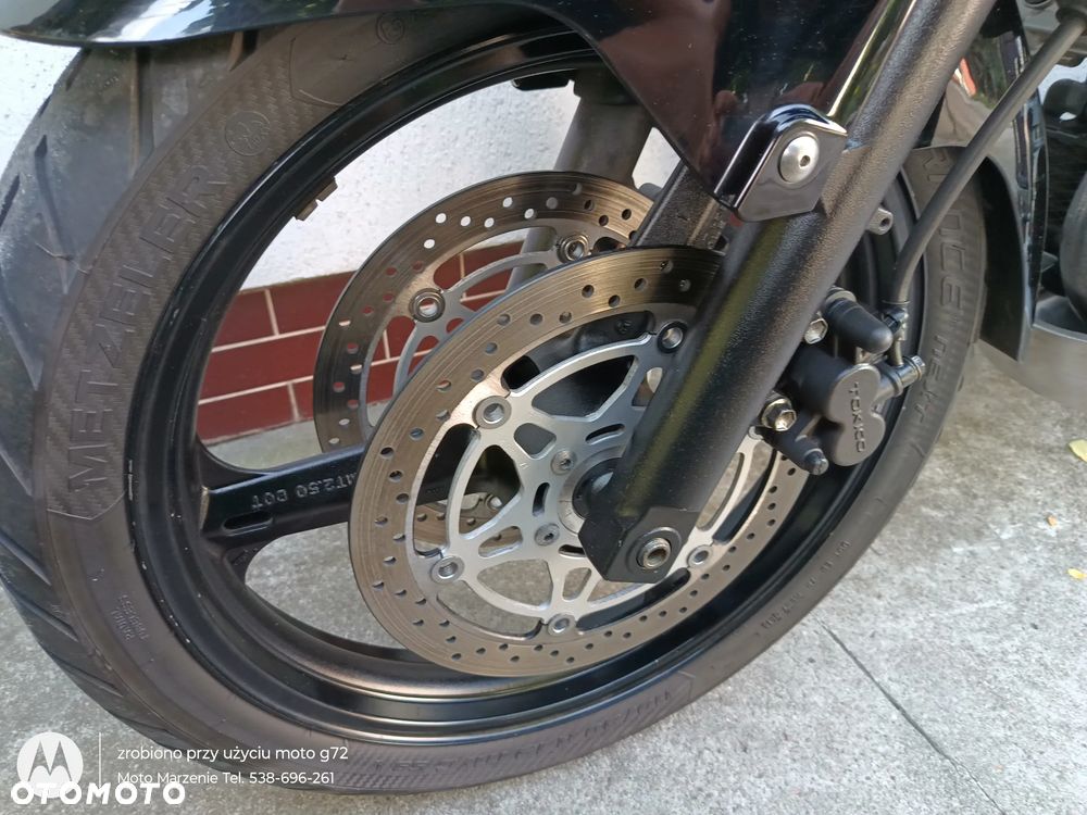 Suzuki V-STROM - 8