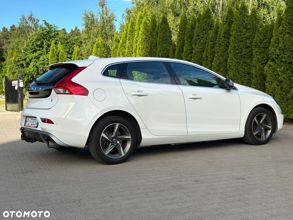 Volvo V40 D2 RDesign - 14