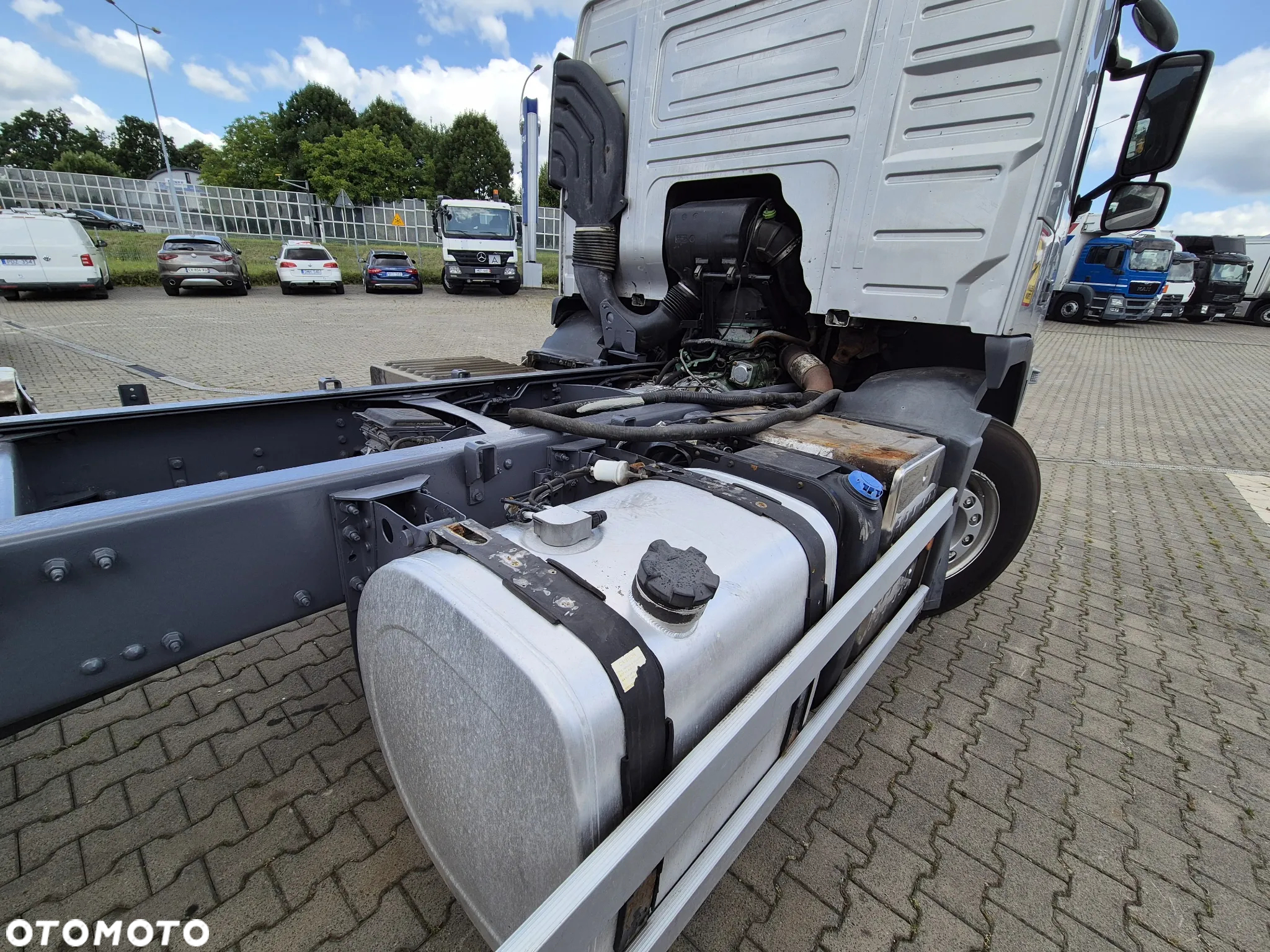 Volvo FM 420 / RAMA DO ZABUDOWY / ODNOWIONA / NISKIE MOTOGODZINY / SPRAWNA / EURO 5 / DŁ. RAMY 6.05m / OKAZJA - 27