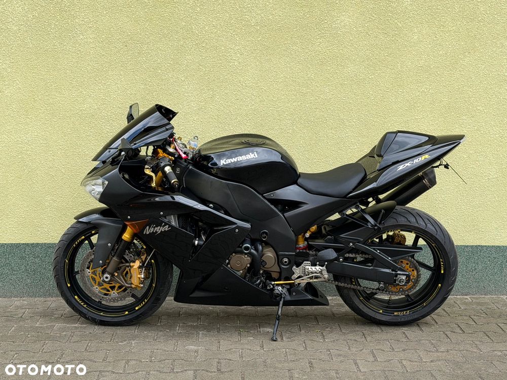 Kawasaki ZXR - 24