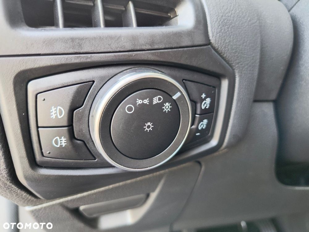 Ford Focus - 19