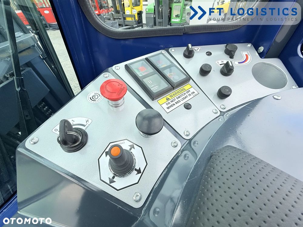 Combilift WÓZEK CZTEROKIERUNKOWY - WIELOKIERUNKOWY | COMBILIFT C4500S | GAS | TRIPLEX 5550MM | POZYCJONER WIDEŁ | WOLNY SKOK | NOWE OPONY | PO SERWISIE | STAN IDEALNY | Szeroka oferta wózków czterokierunkowych i bocznych, dopasowanych do różnorodnych potrzeb i zastosowań - 21