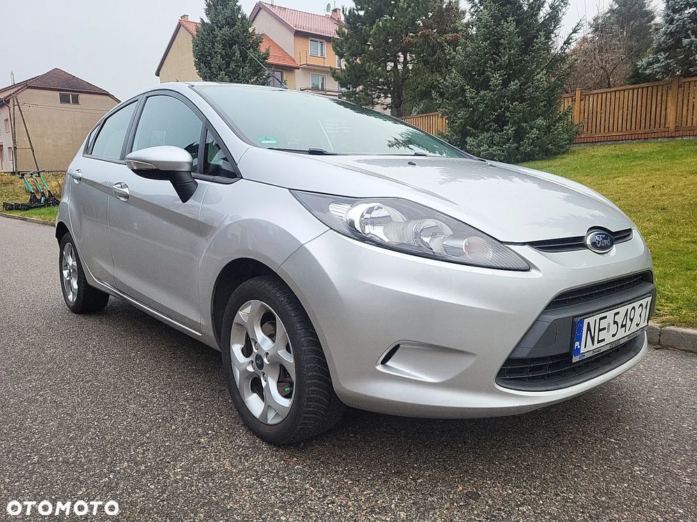 Ford Fiesta 1.25 Silver X (Ambiente) - 31