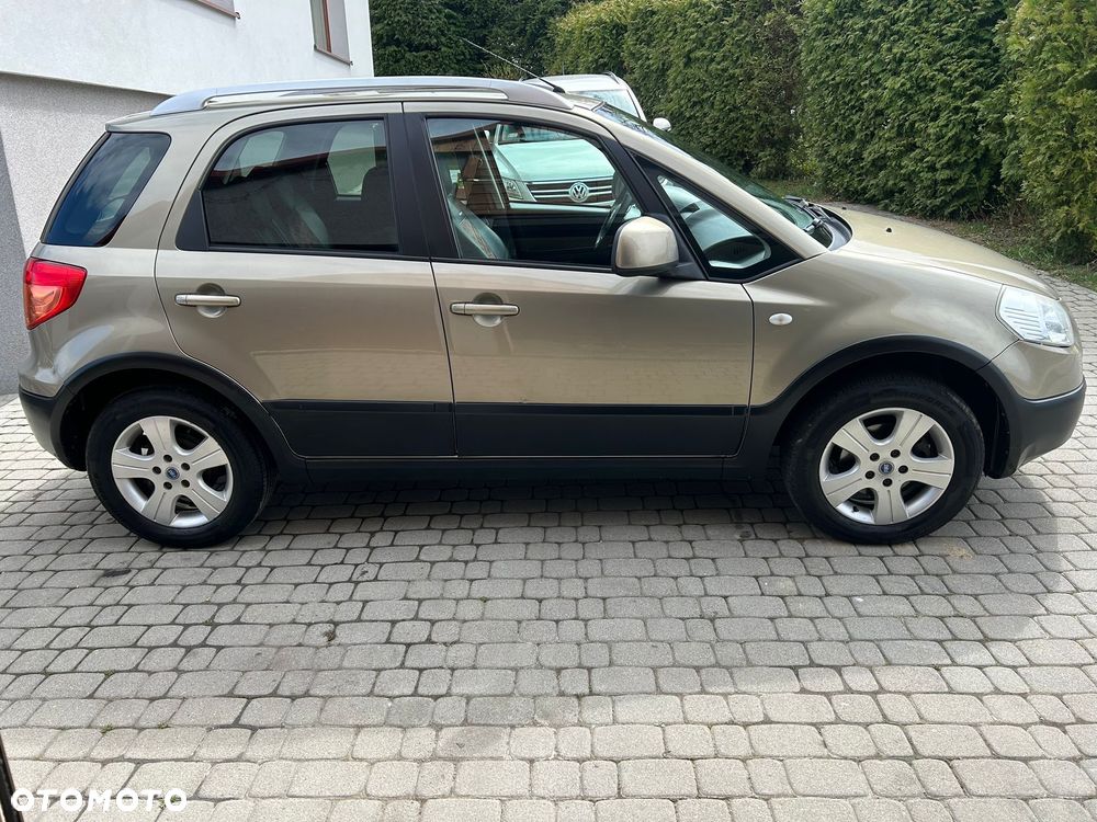 Fiat Sedici 1.9 Multijet 4x4 Dynamic - 3