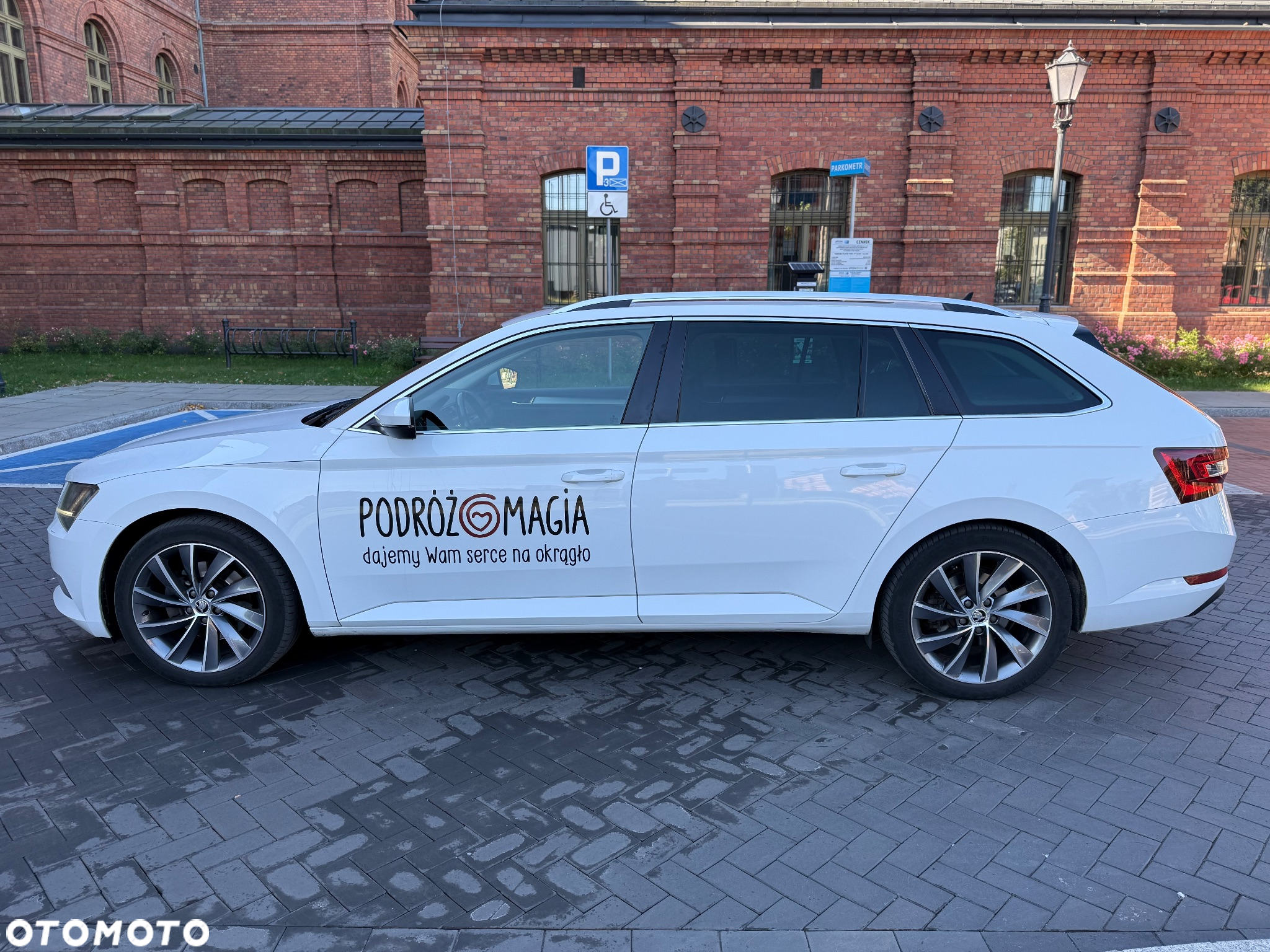 Skoda Superb 2.0 TDI 4x4 Ambition DSG - 6